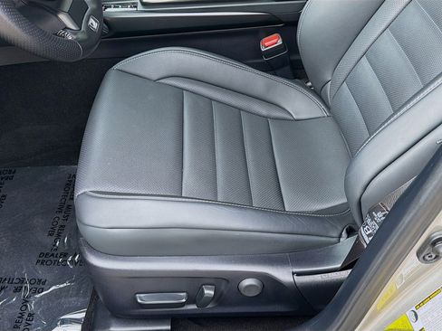 Used 2023 Lexus IS 350 F Sport image 17