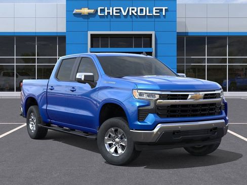 New 2025 Chevrolet Silverado 1500 LT w/ Safety Package RWD image 7