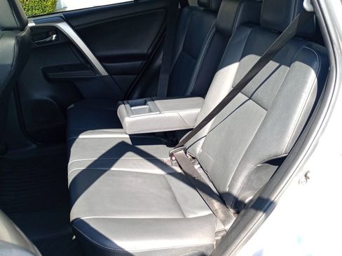 Used 2014 Toyota RAV4 Limited w/ Technology Package image 18