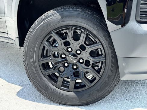 New 2025 Chevrolet Colorado W/T w/ WT Custom Package image 6