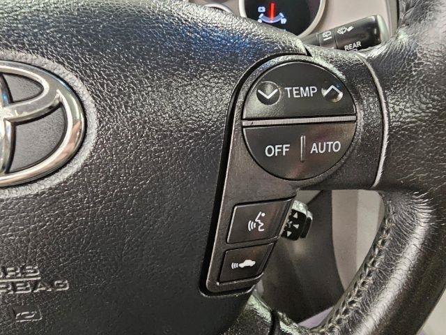 Used 2013 Toyota Sequoia Platinum AWD/4WD image 12
