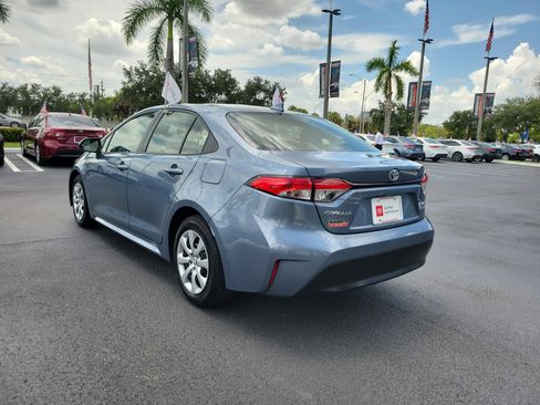 Certified 2026 Toyota Corolla LE FWD image 9