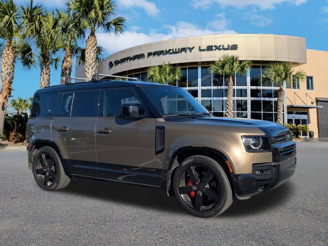 Used 2022 Land Rover Defender 110 X AWD/4WD image 2