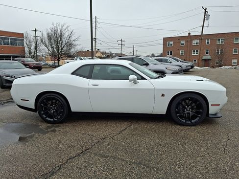 Used 2021 Dodge Challenger R/T Scat Pack image 7