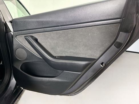 Used 2023 Tesla Model 3 Standard Range RWD image 28
