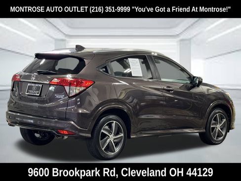 Used 2020 Honda HR-V Touring image 4