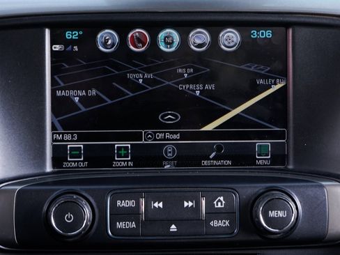 Used 2018 Chevrolet Silverado 3500 High Country w/ Duramax Plus Package image 32