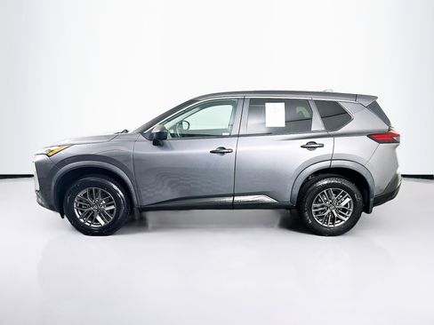 Used 2021 Nissan Rogue S image 4