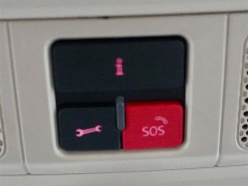 Used 2017 Volkswagen Jetta SE image 25