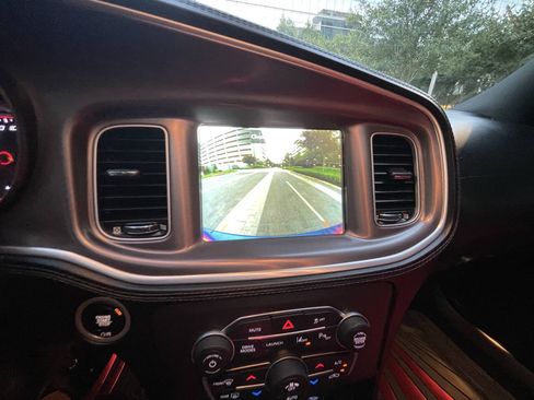 Used 2021 Dodge Charger Scat Pack RWD image 25