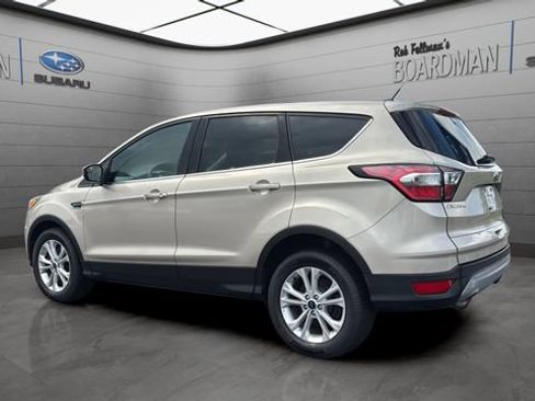 Used 2017 Ford Escape SE w/ SE Cold Weather Package FWD image 8