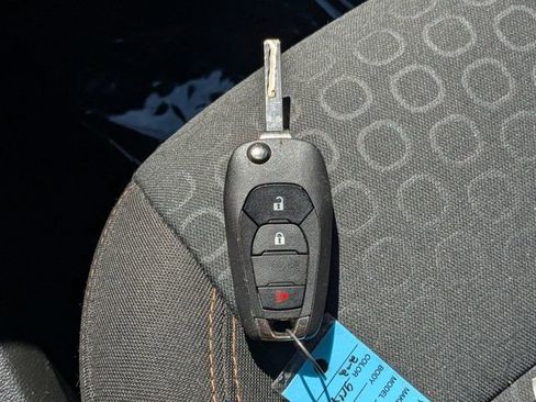 Used 2020 Chevrolet Trax LS w/ Tint and Cruise Package FWD image 29