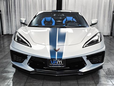Used 2023 Chevrolet Corvette Stingray Premium Cpe w/ Body-Color Dual Roof Package RWD image 2