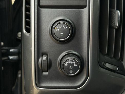 Used 2018 Chevrolet Silverado 1500 LTZ w/ Texas Edition AWD/4WD image 20