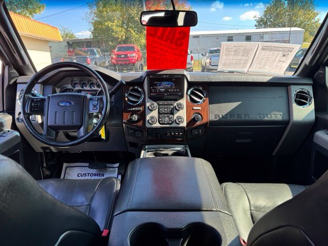 Used 2016 Ford F250 Lariat w/ Lariat Interior Package AWD/4WD image 7