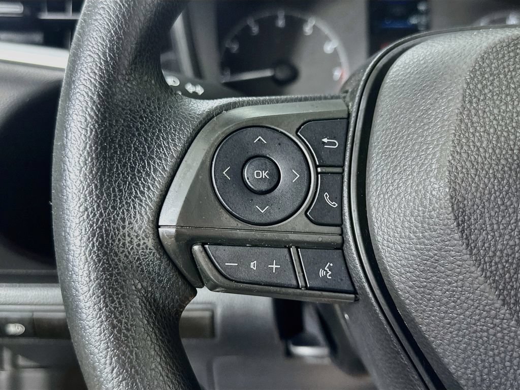 Used 2023 Toyota Corolla LE FWD image 23