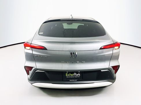 Used 2025 Buick Envista Preferred image 7