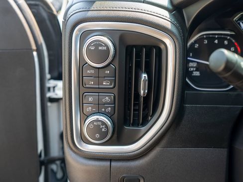 Used 2021 GMC Sierra 1500 Elevation AWD/4WD image 17