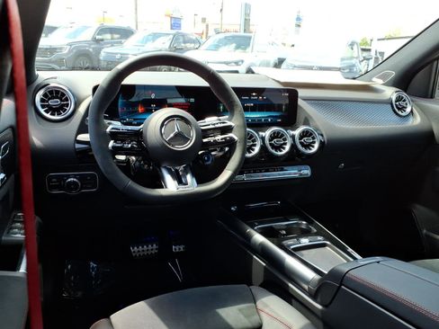 New 2026 Mercedes-Benz GLA 35 AMG 4MATIC image 5