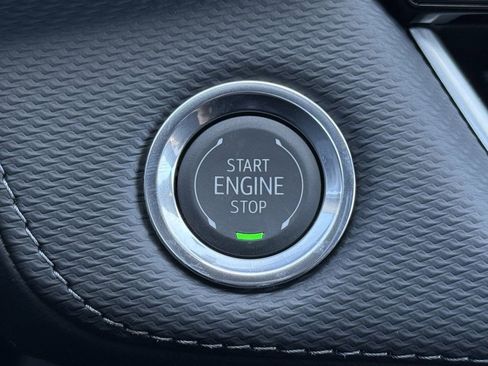 New 2026 Chevrolet Equinox LT image 16