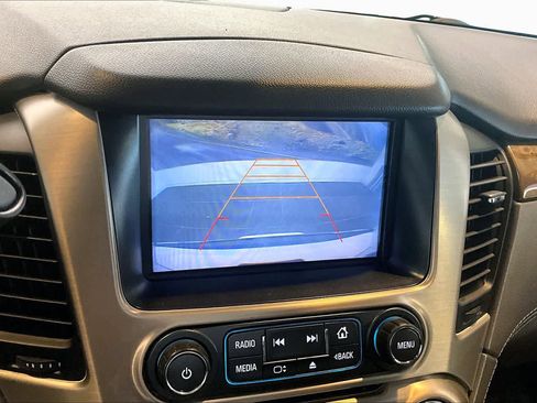 Used 2017 GMC Yukon Denali w/ Open Road Package RWD image 28