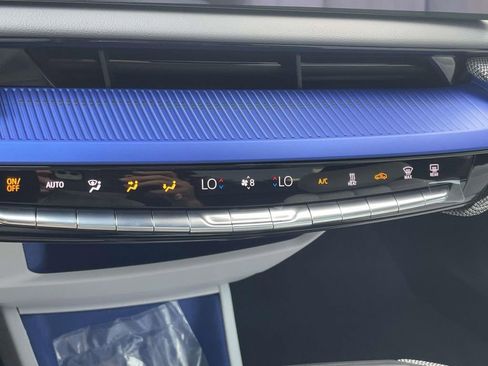 New 2025 Cadillac Optiq Sport 2 image 27