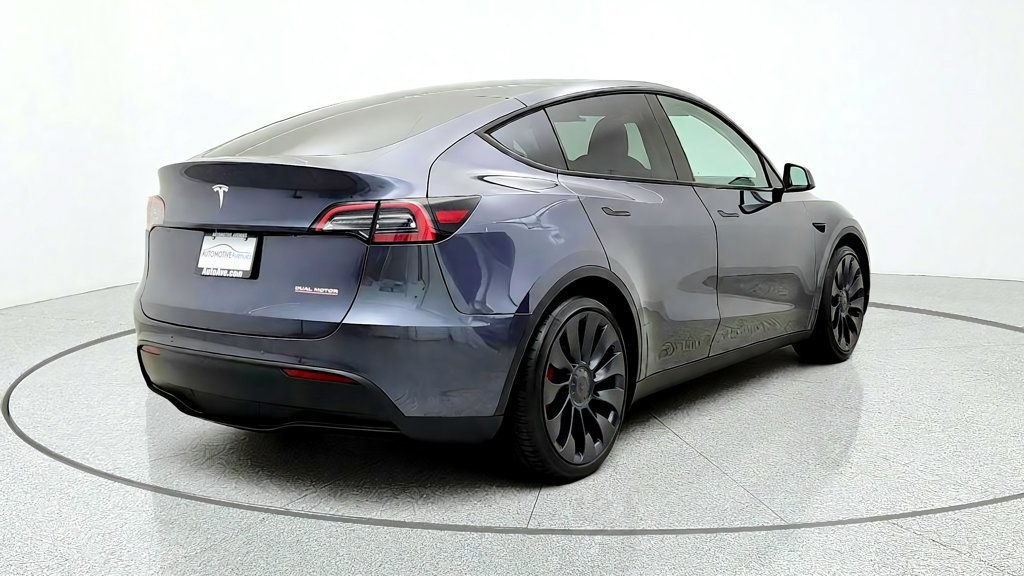Used 2022 Tesla Model Y Performance AWD/4WD image 5