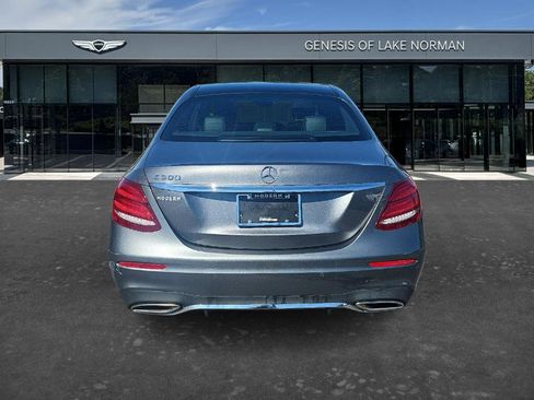 Used 2017 Mercedes-Benz E 300 image 8