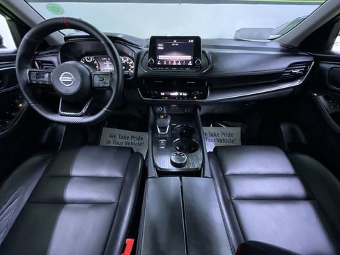 Used 2021 Nissan Rogue SV w/ Premium Package image 17