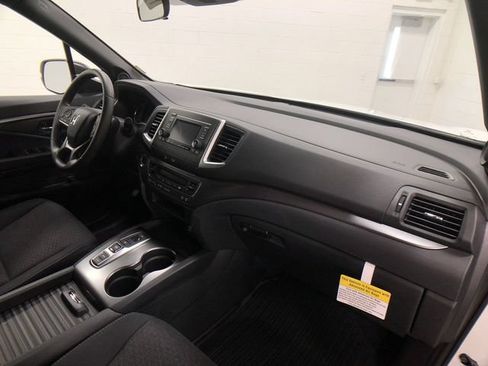 Used 2020 Honda Passport Sport image 26