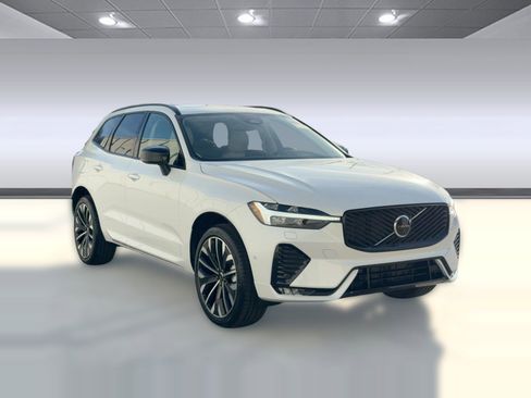 New 2026 Volvo XC60 B5 Ultra w/ Protection Package Premier image 6