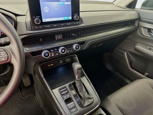 Used 2025 Honda CR-V LX image 25