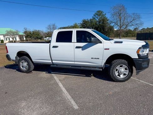 Used 2022 RAM 2500 Tradesman image 9