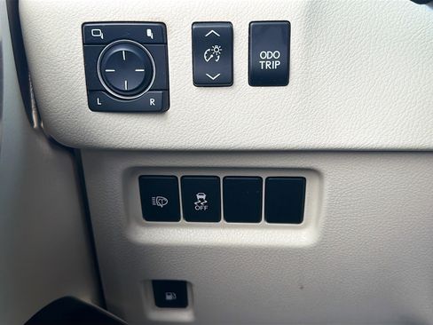 Used 2017 Lexus GX 460 Premium AWD/4WD image 17