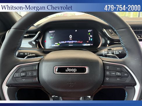 Used 2024 Jeep Grand Cherokee Trailhawk w/ Advanced Protech Group II AWD/4WD image 20