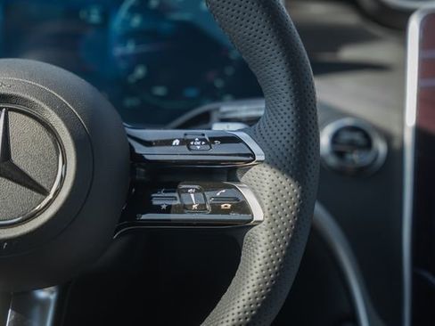 New 2026 Mercedes-Benz GLC 300 4MATIC image 29