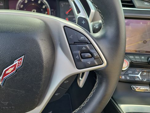 Used 2016 Chevrolet Corvette Stingray Convertible w/ 3LT Preferred Equipment Group RWD image 21