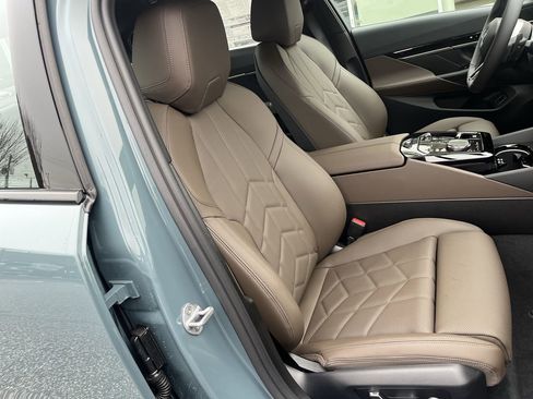 Used 2026 BMW 530i w/ M Sport Package image 37