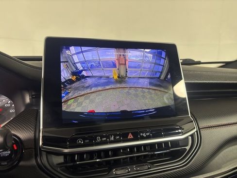 Used 2023 Jeep Compass Trailhawk w/ Sun and Sound Group image 18