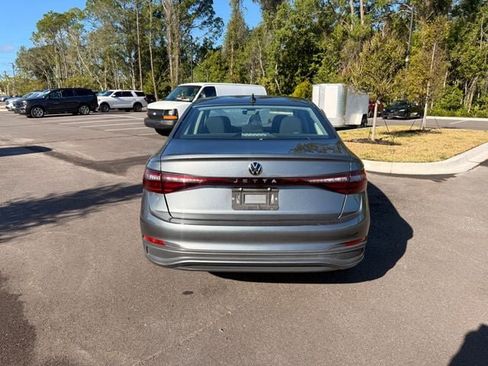 Used 2025 Volkswagen Jetta S FWD image 15