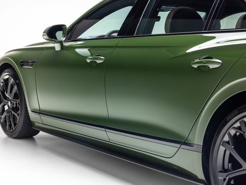 Used 2024 Bentley Flying Spur W12 AWD/4WD image 22