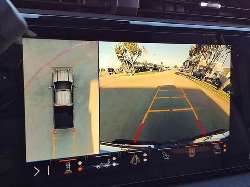 New 2026 GMC Sierra 2500 AT4 w/ AT4 Premium Plus Package image 6