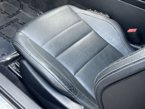 Used 2016 Mercedes-Benz E 400 4MATIC Coupe image 12