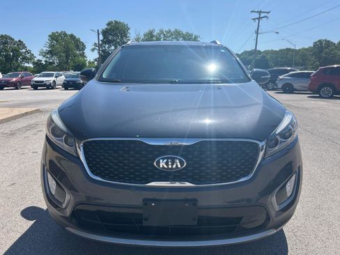 Used 2016 Kia Sorento EX w/ EX Premium Package FWD image 2