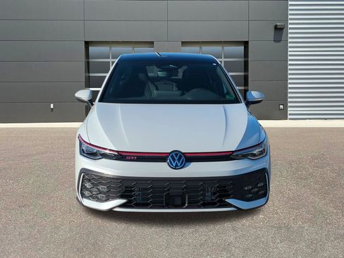 New 2026 Volkswagen Golf SE image 2