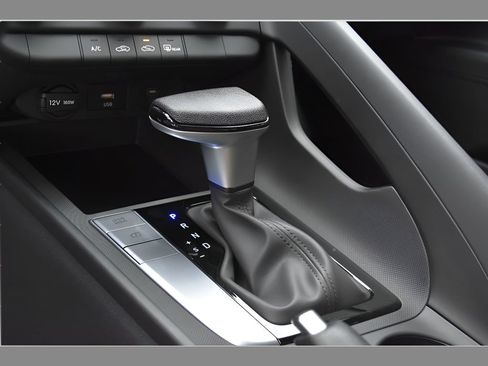 New 2026 Hyundai Elantra SE FWD image 25