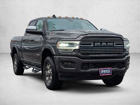 Used 2022 RAM 2500 Laramie AWD/4WD image 3