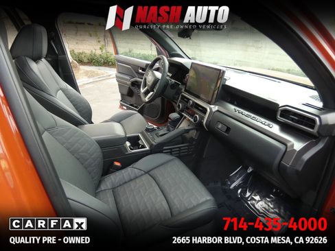 Used 2025 Toyota Tacoma TRD Off-Road w/ TRD Off Road Premium Package AWD/4WD image 36