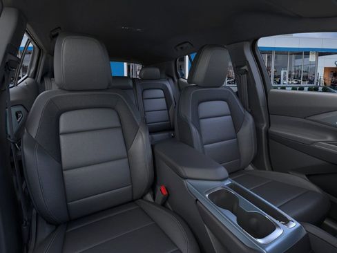 New 2026 Chevrolet Equinox EV LT image 16