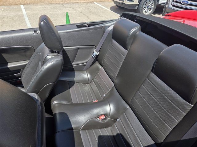 Used 2007 Ford Mustang Shelby GT500 RWD image 11